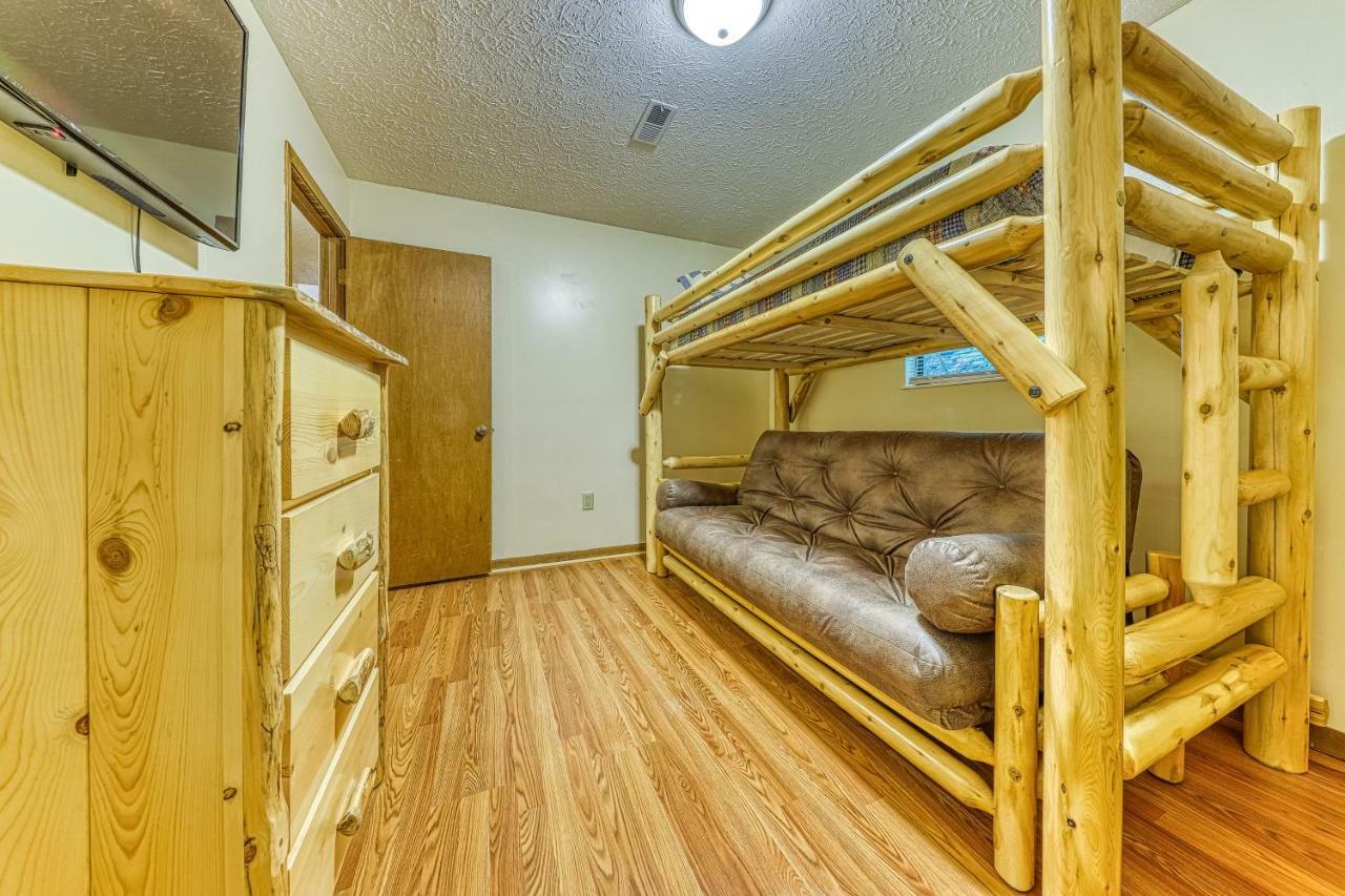 Smoky Bear Hideout Villa Sevierville Exterior photo